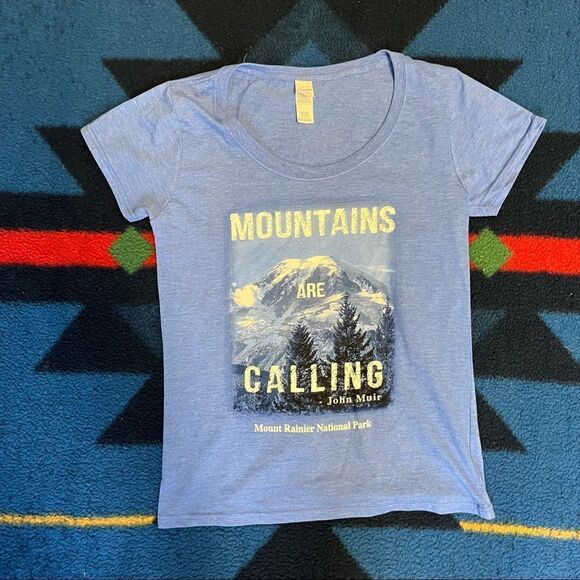 Gildan John Muir Mt. Rainer Tee (S) - Picture 1 of 6